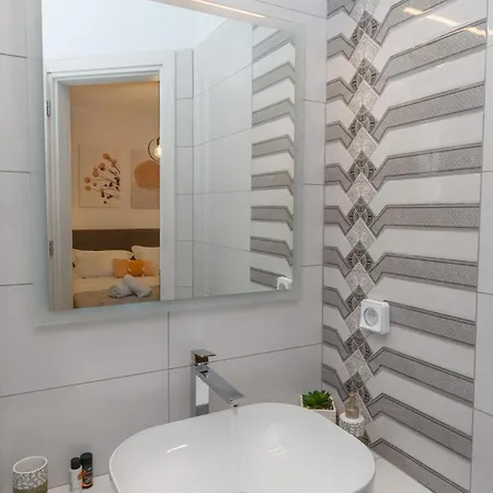 Appartement Sunny & Blue 2 *