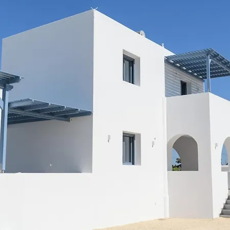 Sunny & Blue 2 * Parasporos