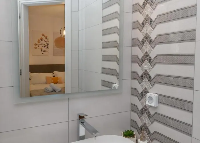 Appartement Sunny & Blue 2 *